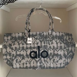 Alo Yoga Tote Bag NEW